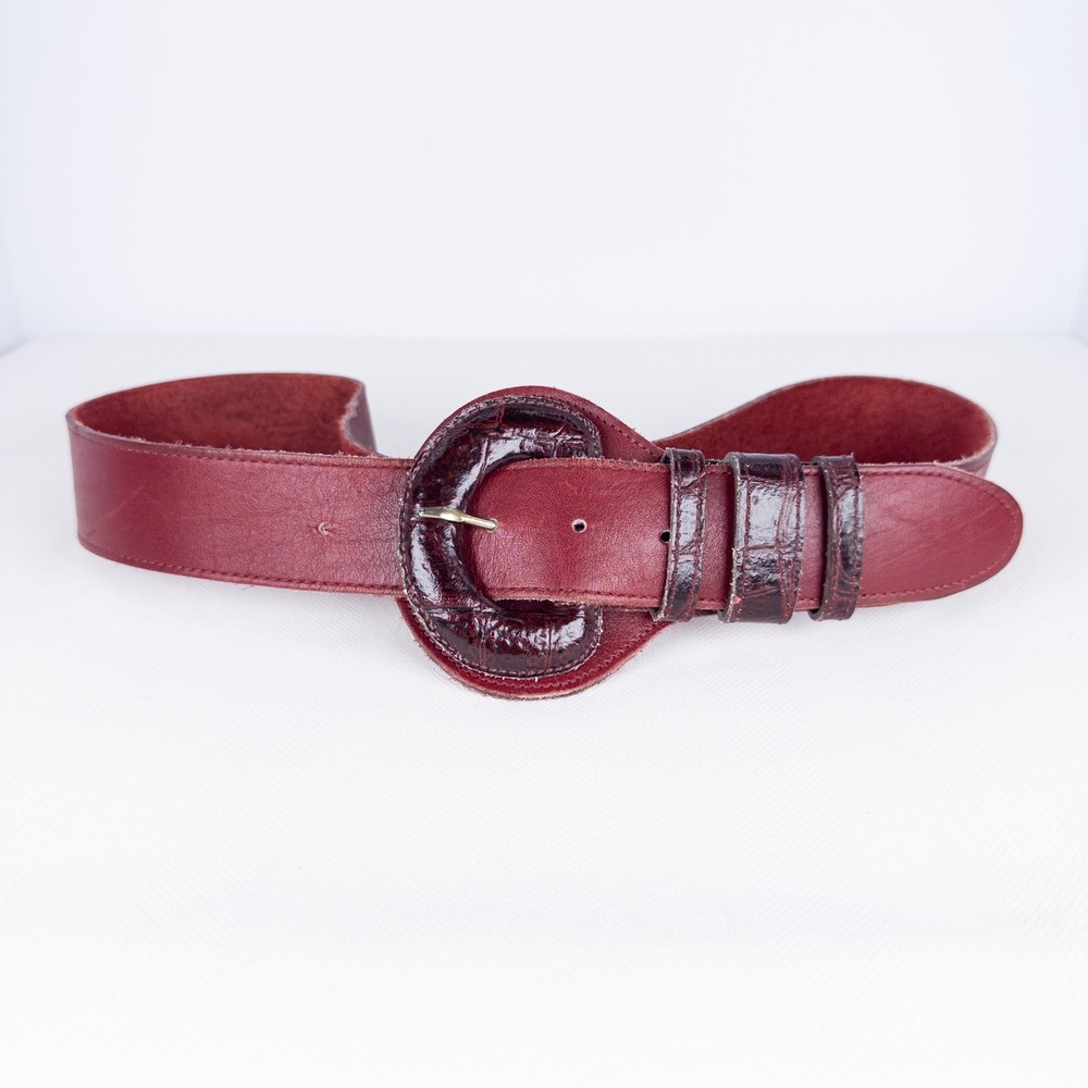 RARE 1960s Vintage Red Leather Belt Abstract‎ Buckle Retro Boho Chic Accessory